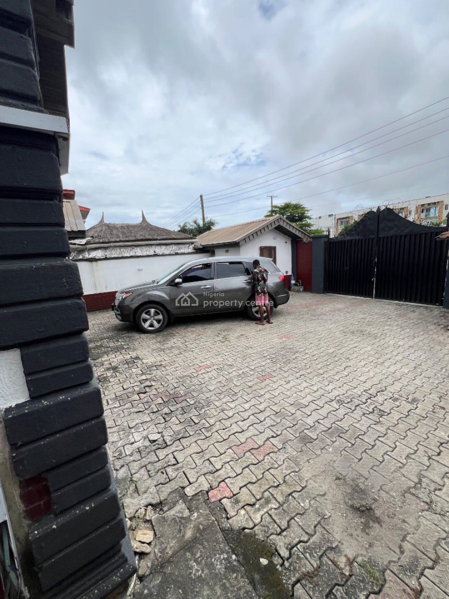 3-bedroom Terrace Duplex, Suitable for Commercial Use, Lekki Phase 1, Lekki, Lagos, Commercial Property for Rent