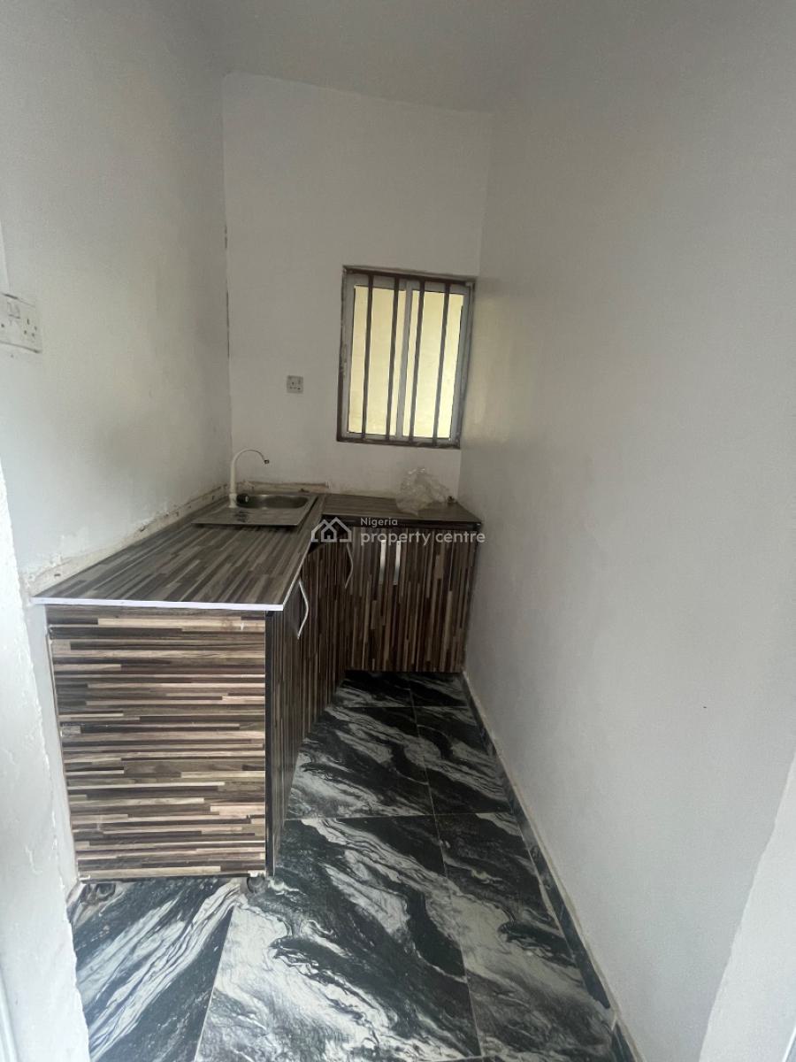 Very Clean and Spacious Self Contain, 3 Isaac Aluko Street, Igbo Efon, Lekki, Lagos, Self Contain (single Rooms) for Rent