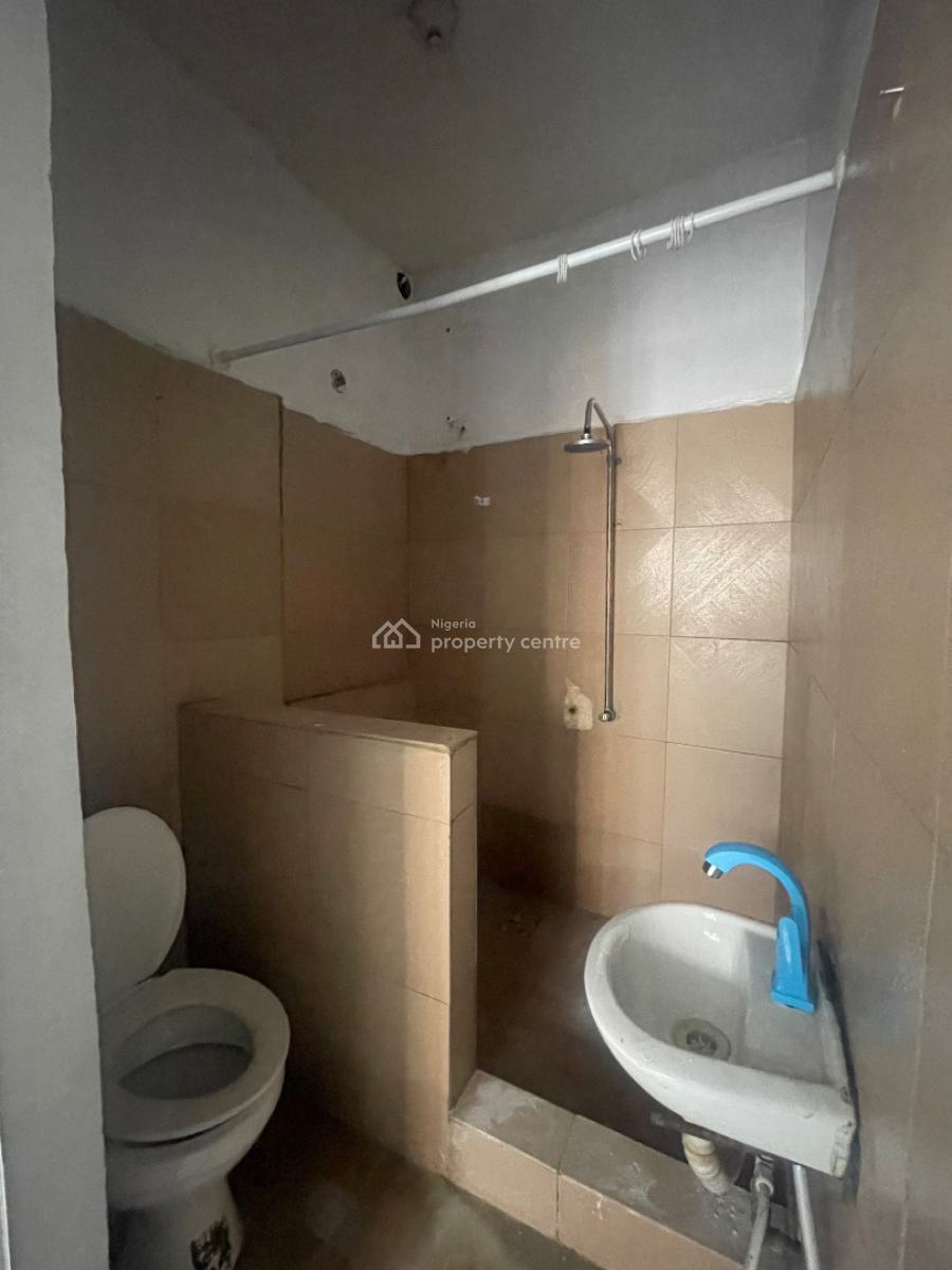 Very Clean and Spacious Self Contain, 3 Isaac Aluko Street, Igbo Efon, Lekki, Lagos, Self Contain (single Rooms) for Rent
