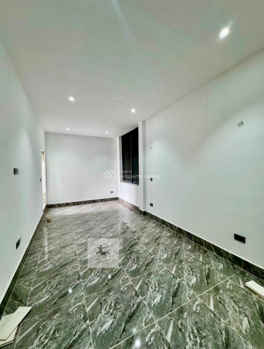 Tastefully Built 3 Bedroom Maisonnette Apartment, Old Ikoyi, Ikoyi, Lagos, Flat / Apartment for Rent