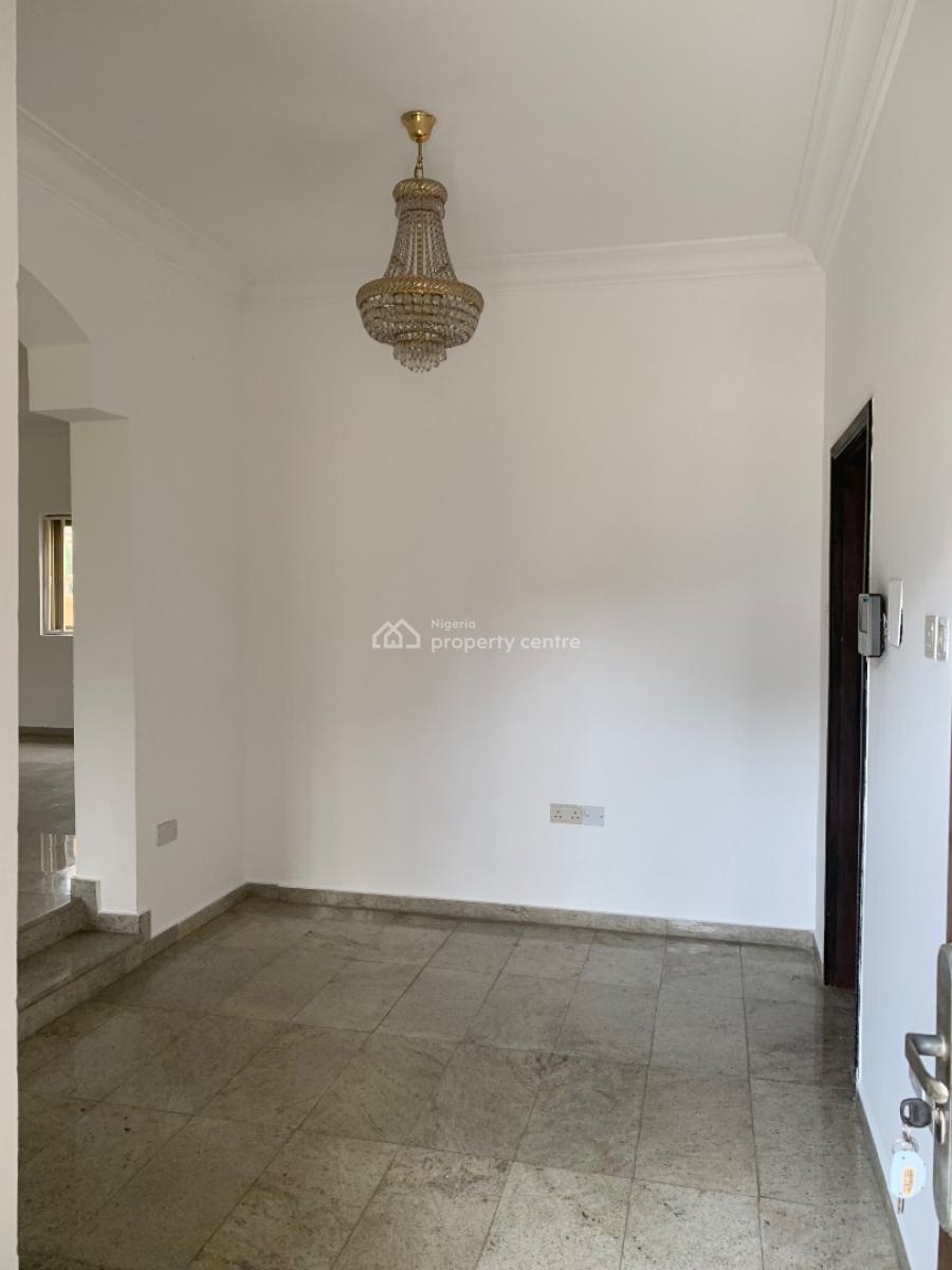 Standard and Spacious 2 Bedroom Fully Furnished Apartment with a Bq, Lekki Phase 1, Lekki, Lagos, Flat / Apartment for Rent