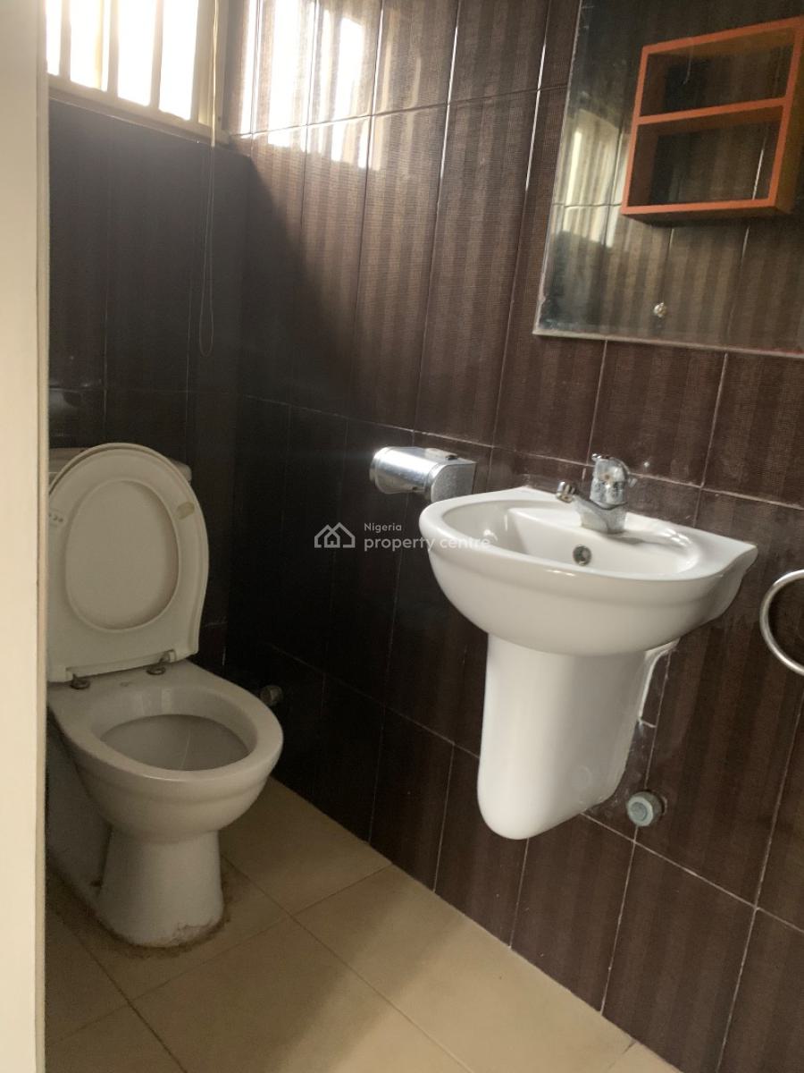 Standard and Spacious 2 Bedroom Fully Furnished Apartment with a Bq, Lekki Phase 1, Lekki, Lagos, Flat / Apartment for Rent