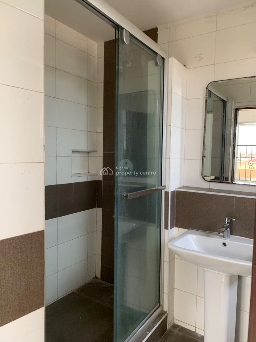 3 Bedroom Apartments with a Bq, Lekki Phase 1, Lekki, Lagos, Flat / Apartment for Rent