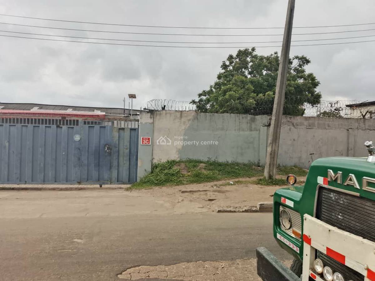Commercial Property + 3 Warehouses & a Bungalow, Ijora Cause Way, Ijora, Apapa, Lagos, Commercial Property for Sale