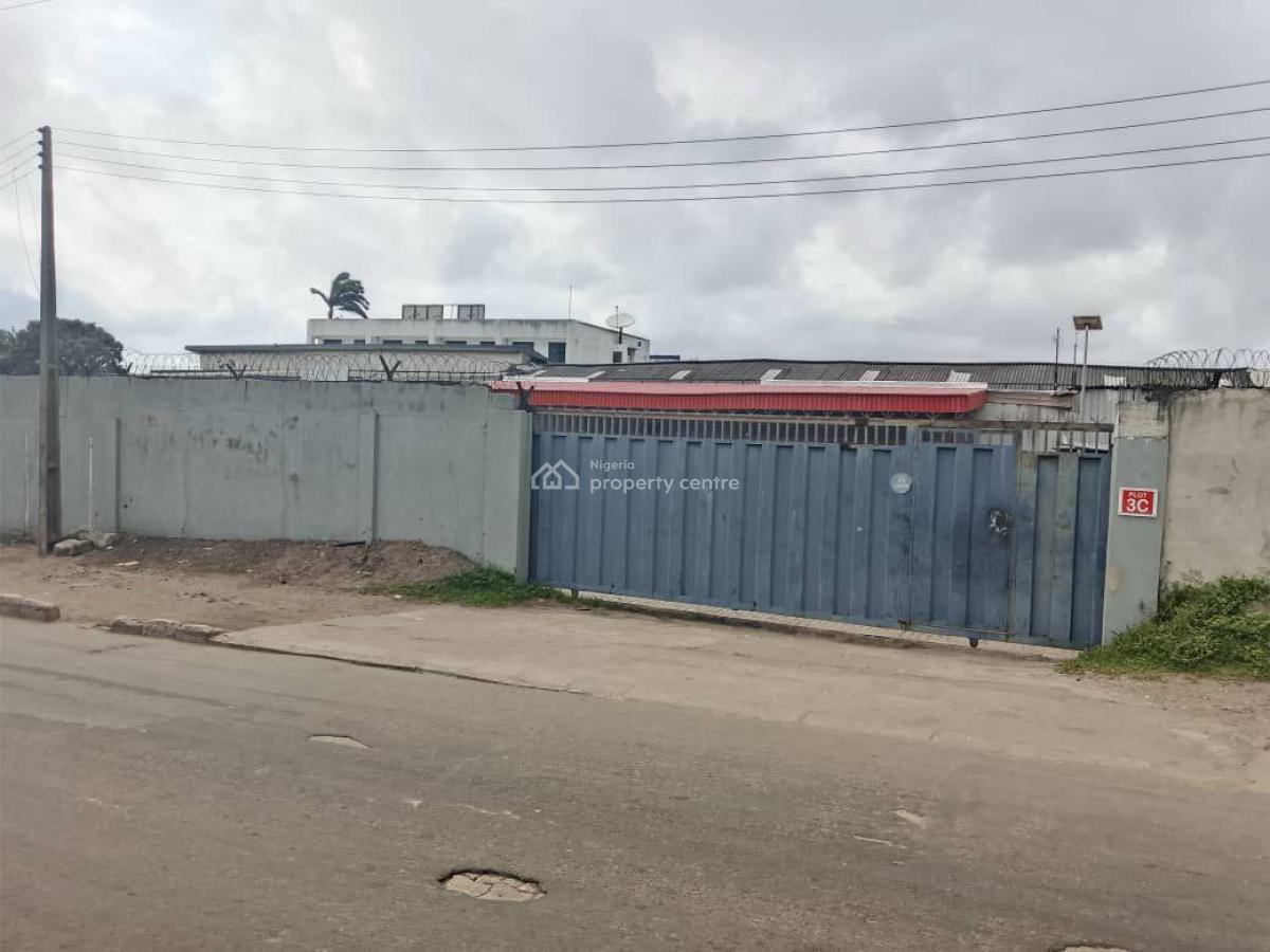Commercial Property + 3 Warehouses & a Bungalow, Ijora Cause Way, Ijora, Apapa, Lagos, Commercial Property for Sale