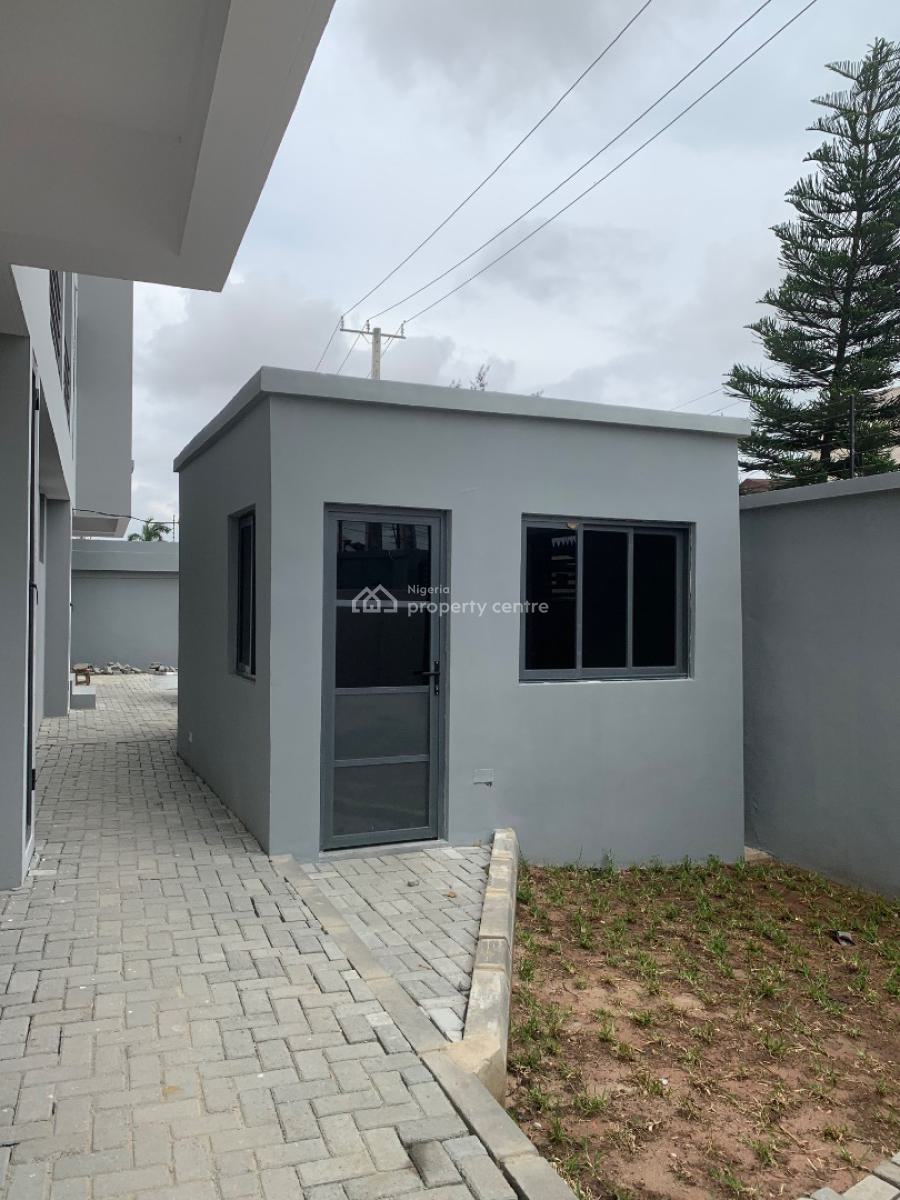 Luxury 3 Bedroom Apartment with a Bq, Lekki Phase 1, Lekki, Lagos, Flat / Apartment for Sale