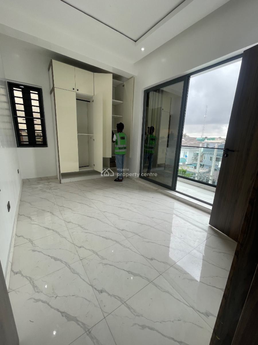 3 Bedroom, Series a, Lekki Phase 1, Lekki, Lagos, Flat / Apartment for Rent