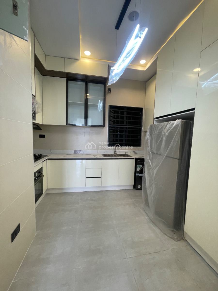 3 Bedroom, Series a, Lekki Phase 1, Lekki, Lagos, Flat / Apartment for Rent