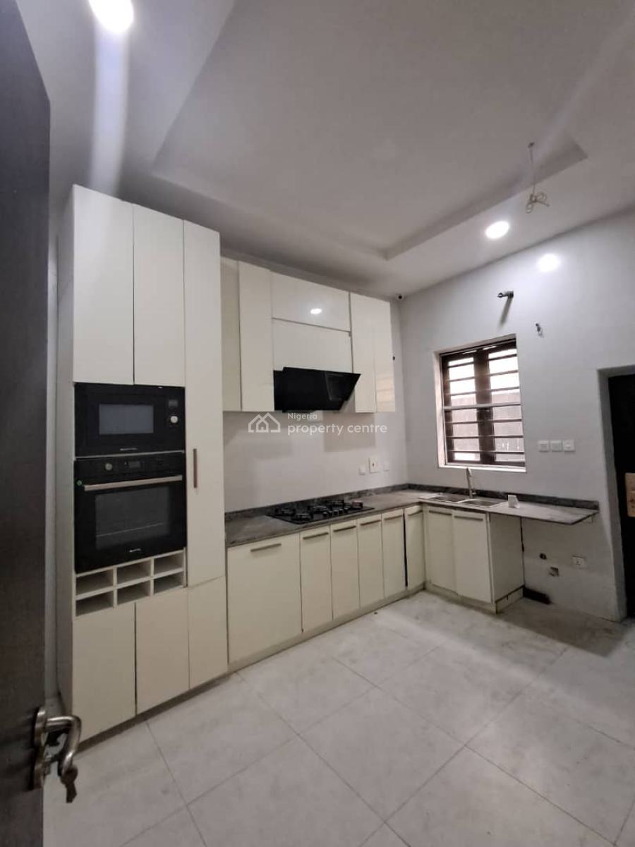Well Maintained 4-bedroom Semi-detached Duplex, Orchid Road, Lekki, Lagos, Semi-detached Duplex for Sale