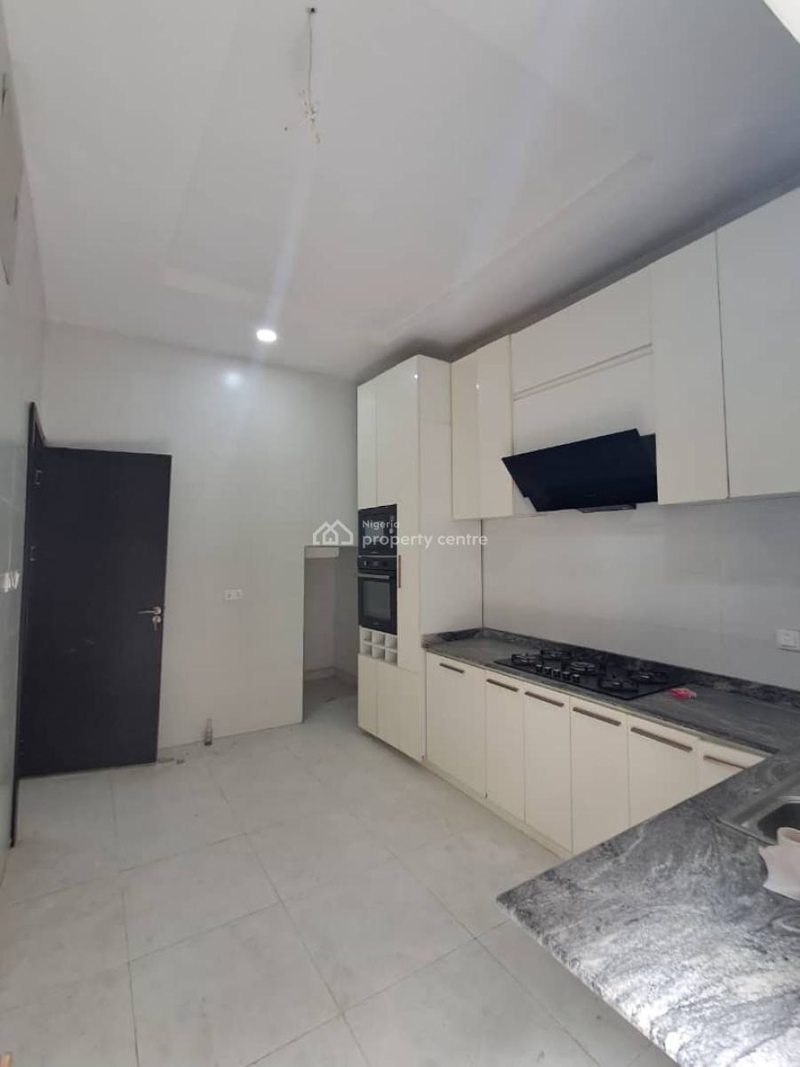 Well Maintained 4-bedroom Semi-detached Duplex, Orchid Road, Lekki, Lagos, Semi-detached Duplex for Sale
