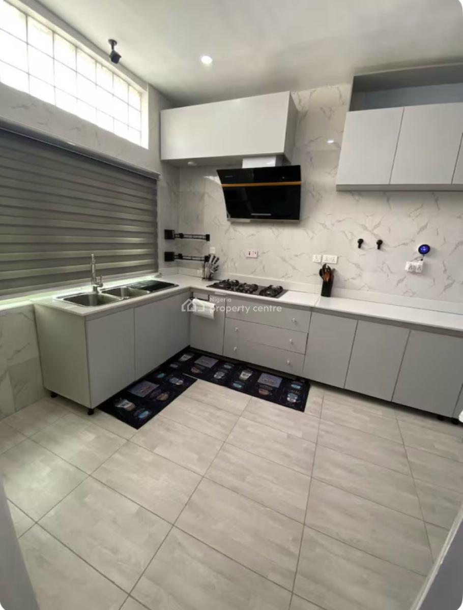 Luxury 3bedroom Apartment, Lekki Phase 1, Lekki, Lagos, Flat / Apartment for Rent