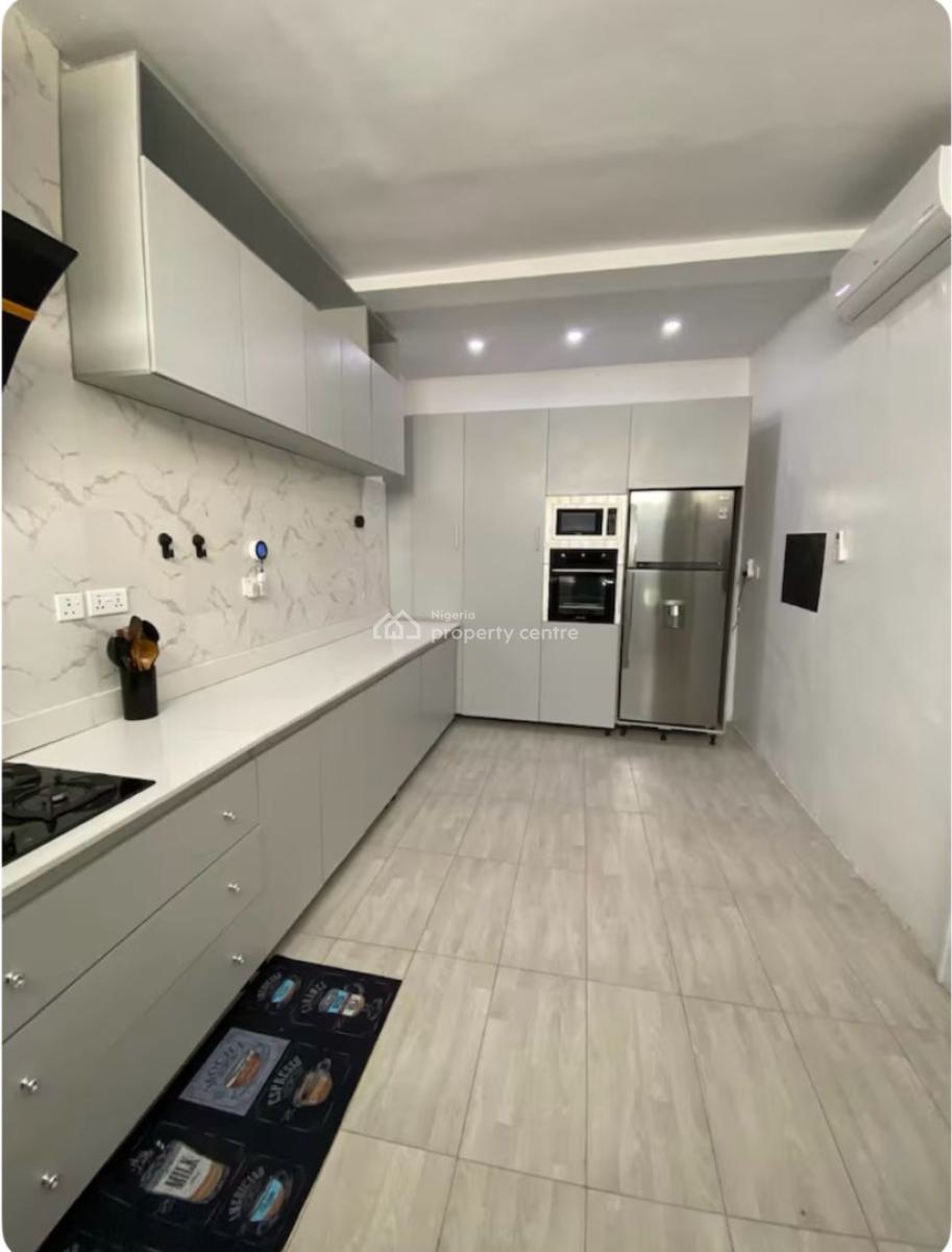 Luxury 3bedroom Apartment, Lekki Phase 1, Lekki, Lagos, Flat / Apartment for Rent