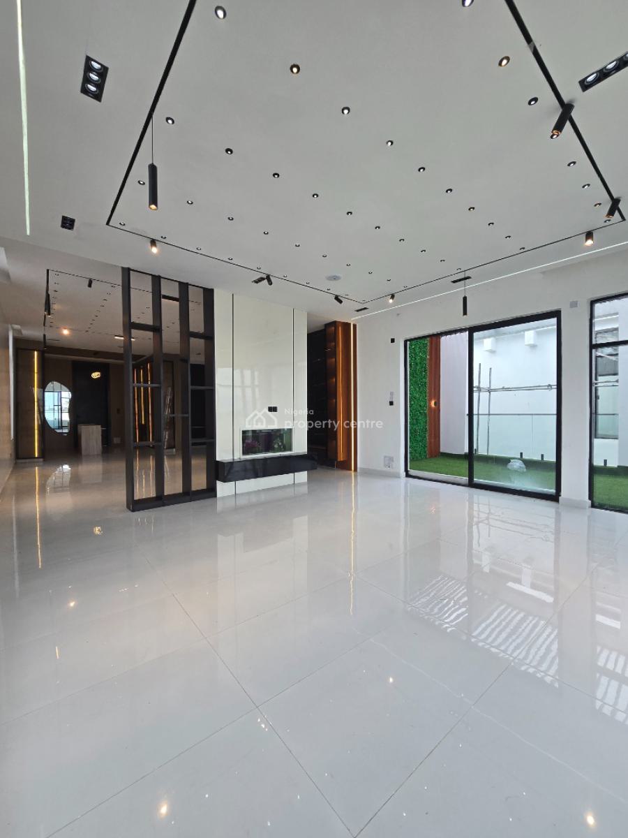 Luxury 5 Bedroom Smart House, Chevron Drive, Lekki, Lagos, Detached Duplex for Sale