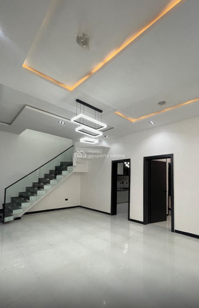Nice 4 Bedroom Semi Detached Self Compound, Ikate Lekki Lagos, Lekki, Lagos, Semi-detached Duplex for Sale