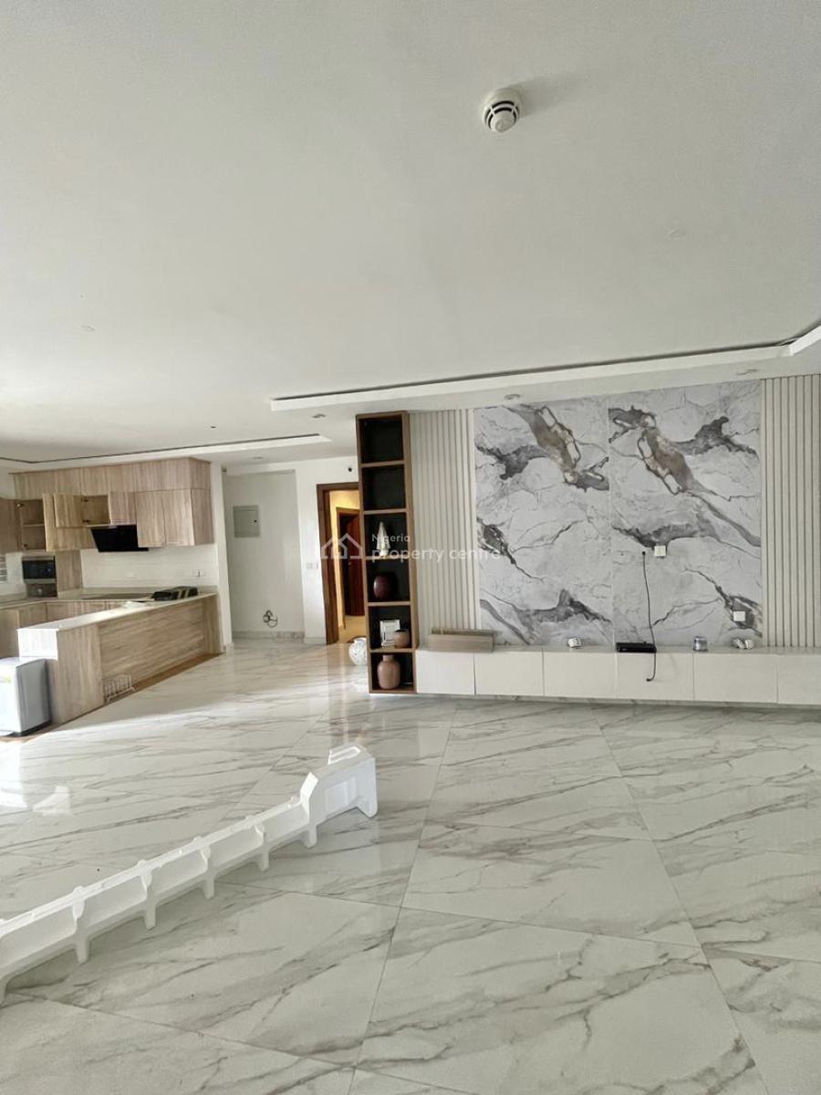 Well Built Serviced 2 Bedroom Apartment, Lekki Phase 1, Lekki, Lagos, Flat / Apartment for Rent