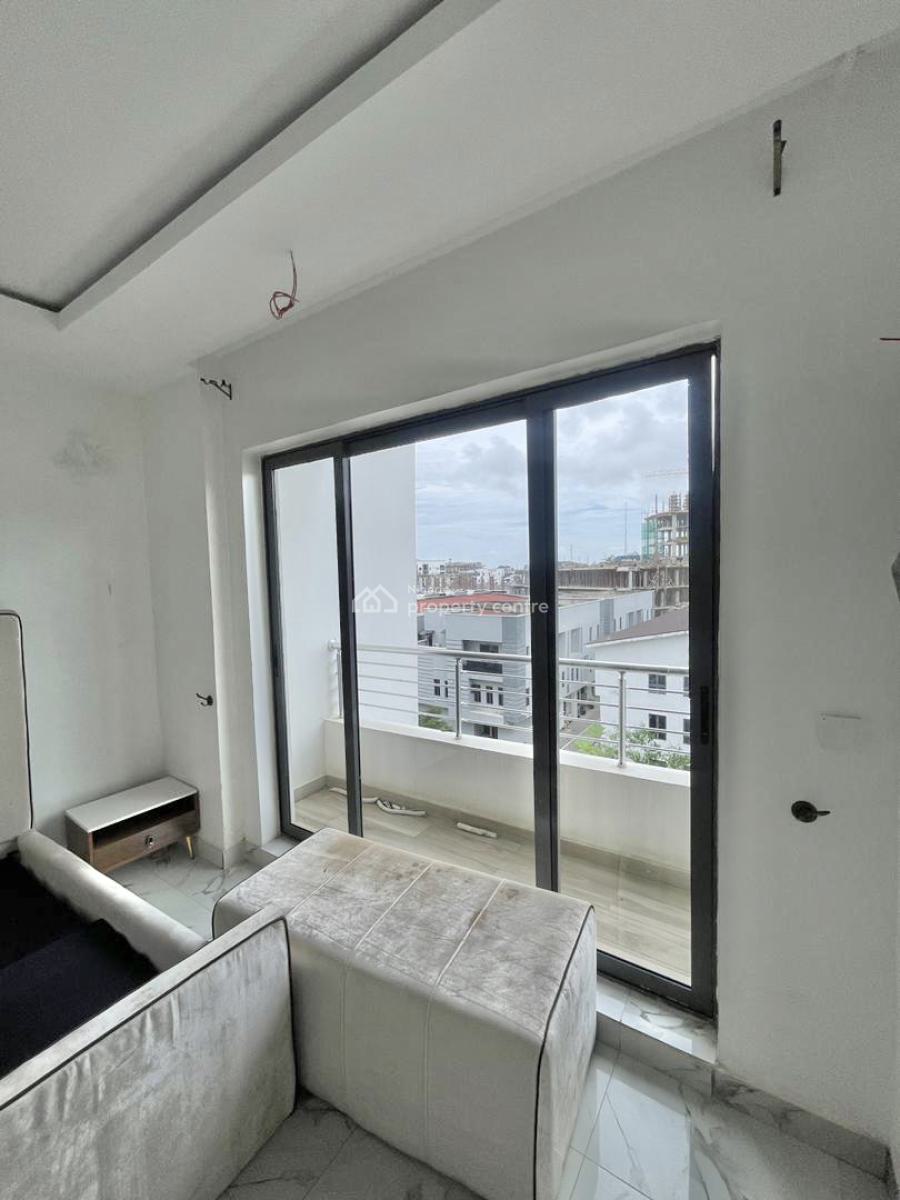 Well Built Serviced 2 Bedroom Apartment, Lekki Phase 1, Lekki, Lagos, Flat / Apartment for Rent