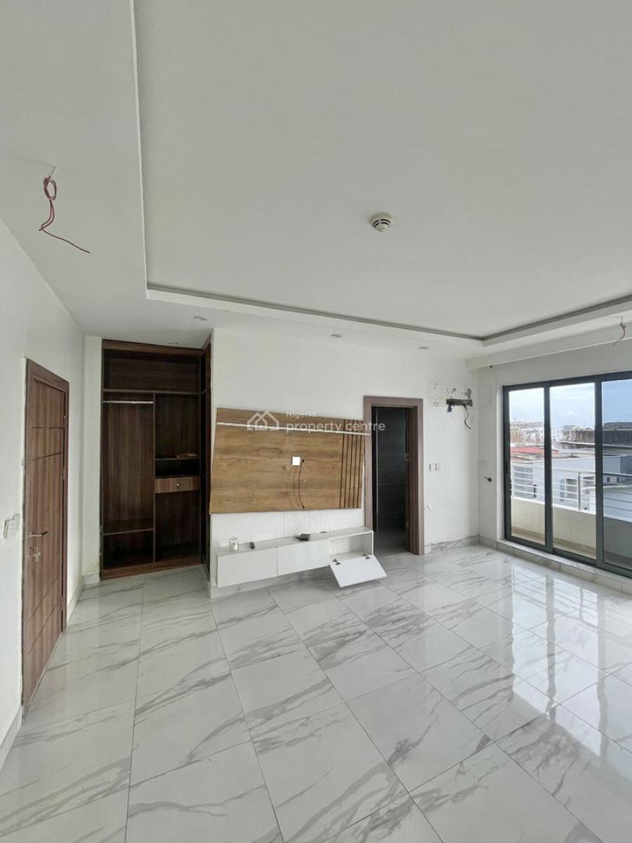 Well Built Serviced 2 Bedroom Apartment, Lekki Phase 1, Lekki, Lagos, Flat / Apartment for Rent