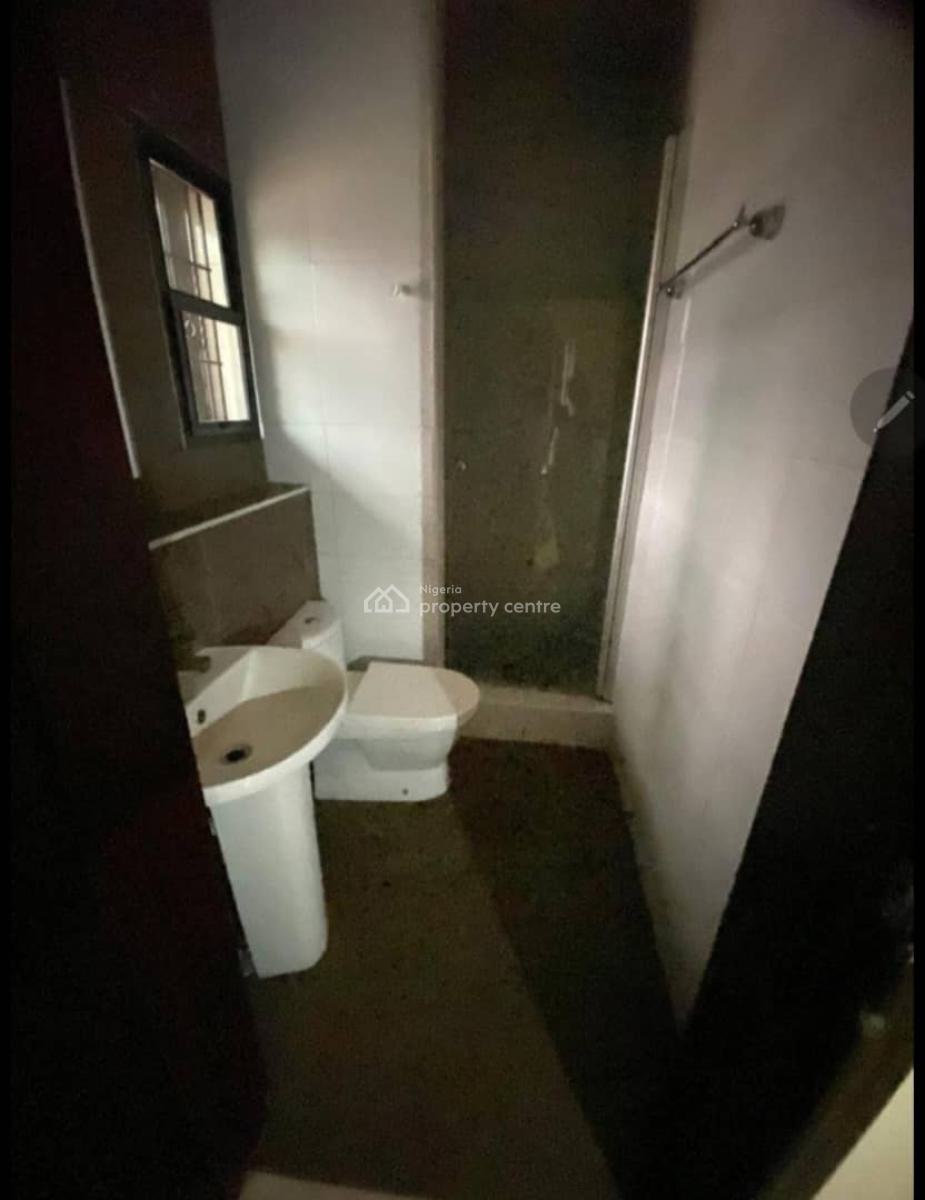 Cozy Serviced 1 Bedroom, Lekki Phase 1, Lekki, Lagos, Mini Flat (room and Parlour) for Rent