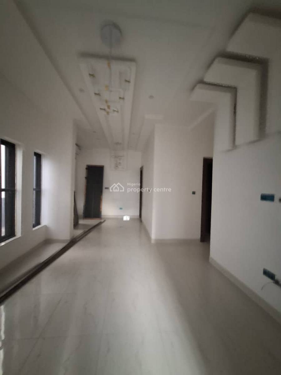 Standard 2 Bedroom Apartment, Guzape District, Abuja, Flat / Apartment for Rent