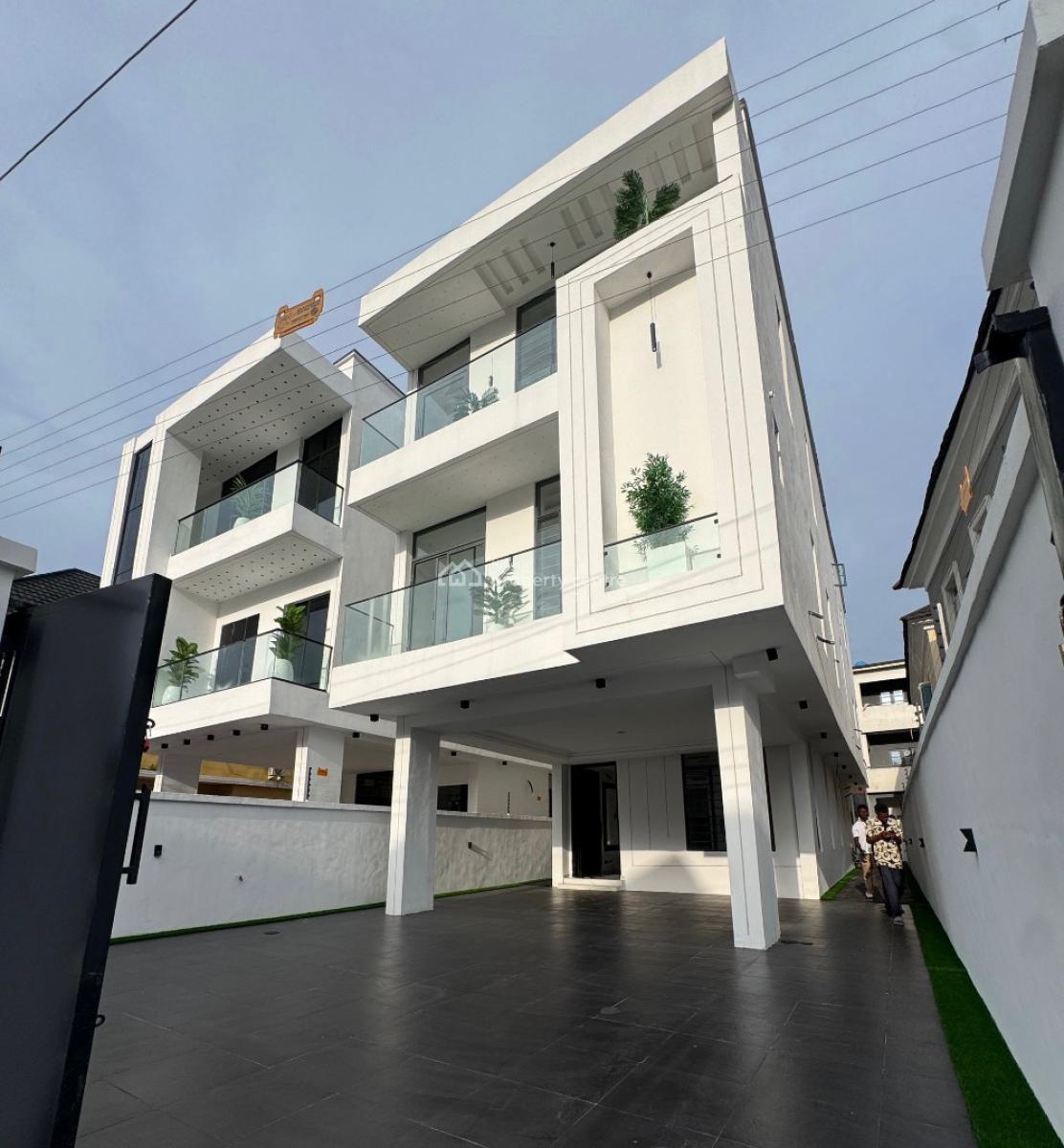 5 Beds Detached Duplex with a Pool, Ajah, Lagos, House for Sale