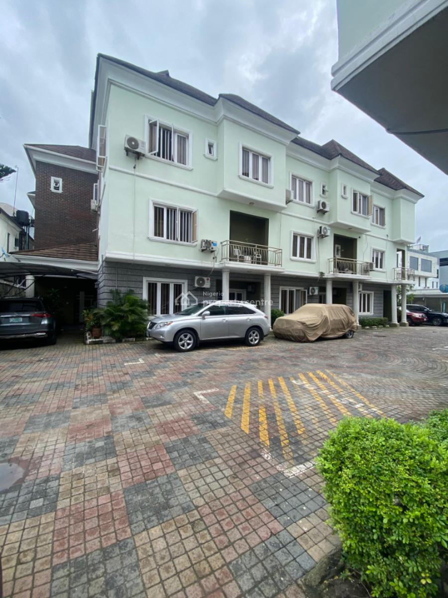 Spacious 4 Bedroom Terrace Duplex with Bq, Osapa, Lekki, Lagos, Terraced Duplex for Rent