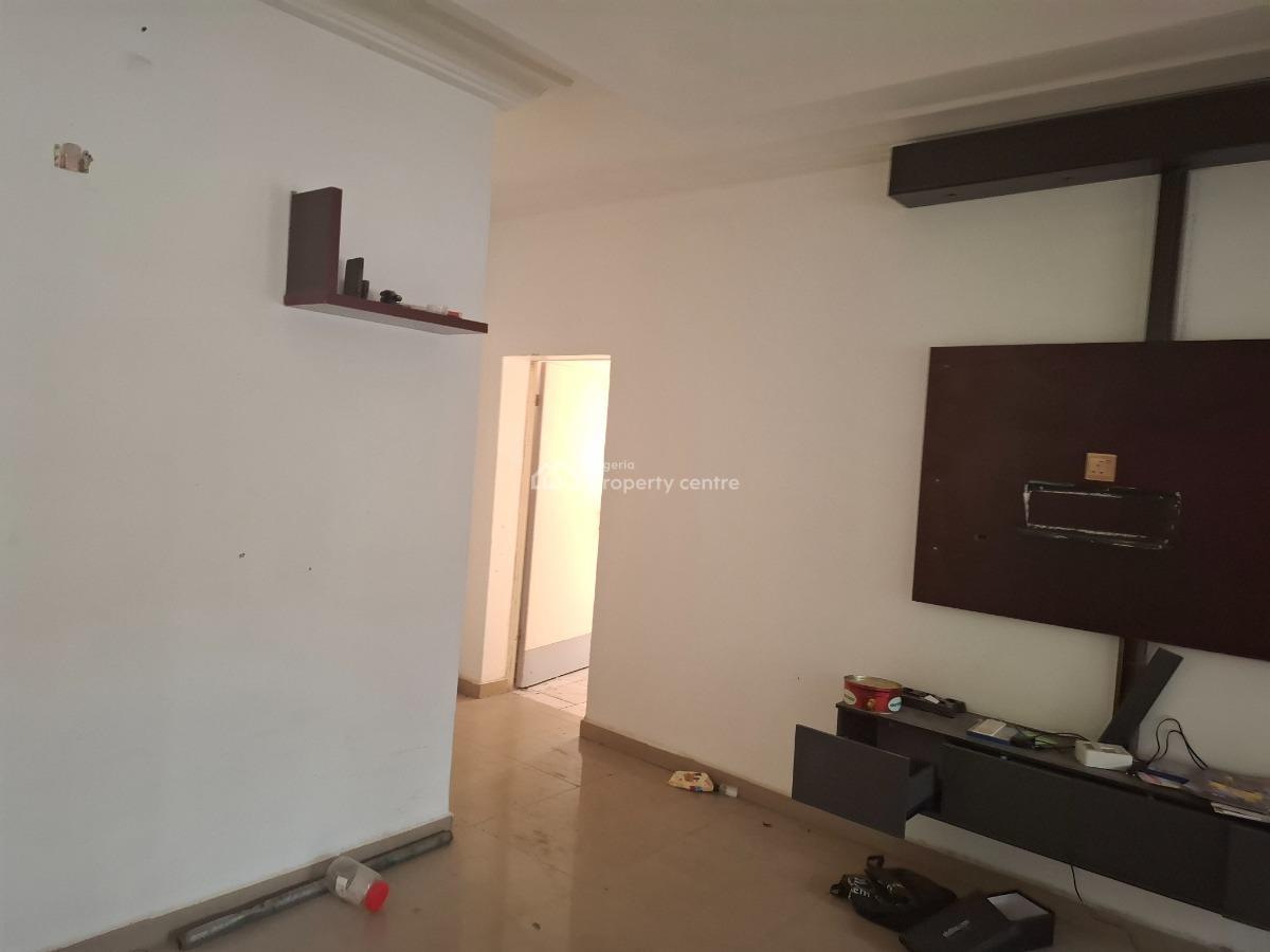 a 2 Bedroom Flat, Maitama District, Abuja, Flat / Apartment for Rent