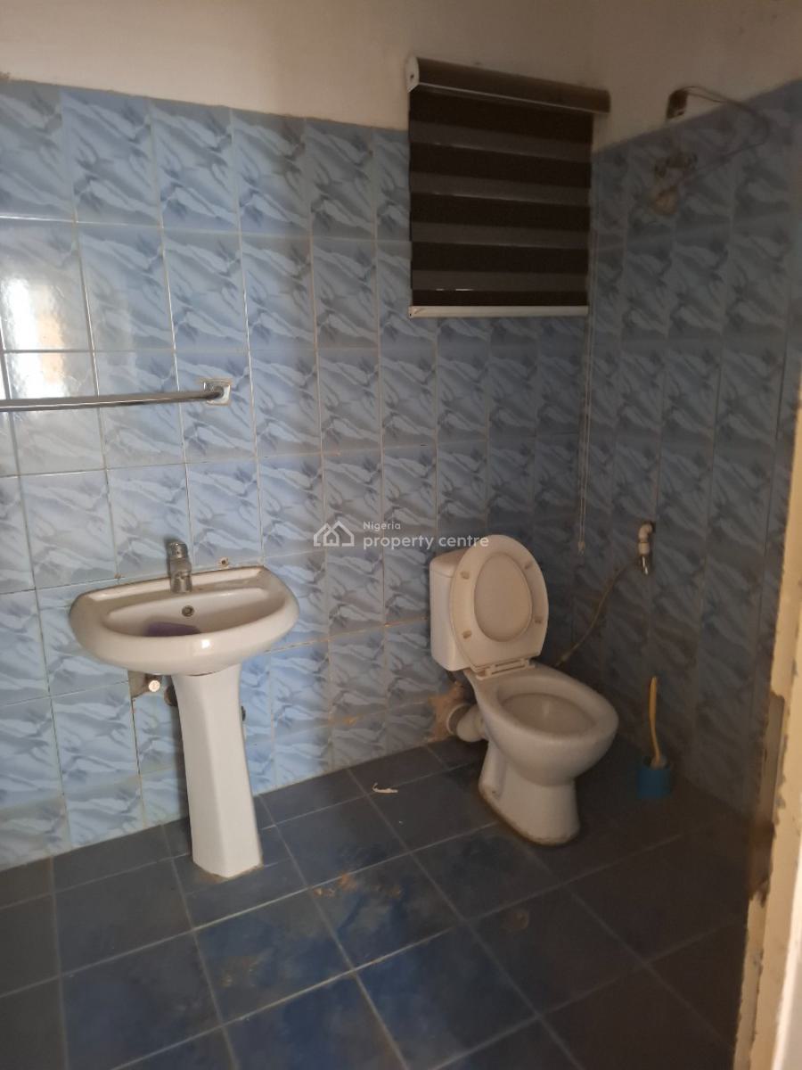 a 2 Bedroom Flat, Maitama District, Abuja, Flat / Apartment for Rent