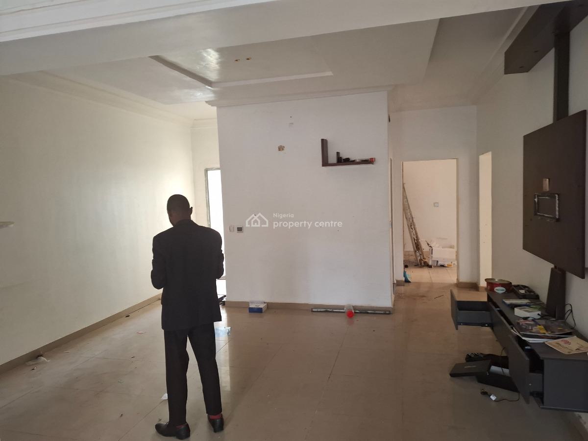 a 2 Bedroom Flat, Maitama District, Abuja, Flat / Apartment for Rent
