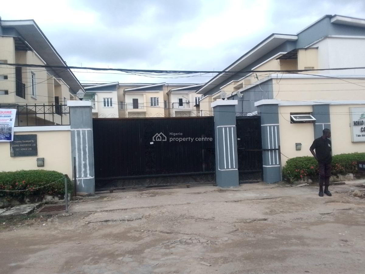 Relatively New and Very Spacious 4bedroom Duplex at Ilu0eju, Ilupeju Lagosi, Ilupeju, Lagos, Terraced Duplex for Sale