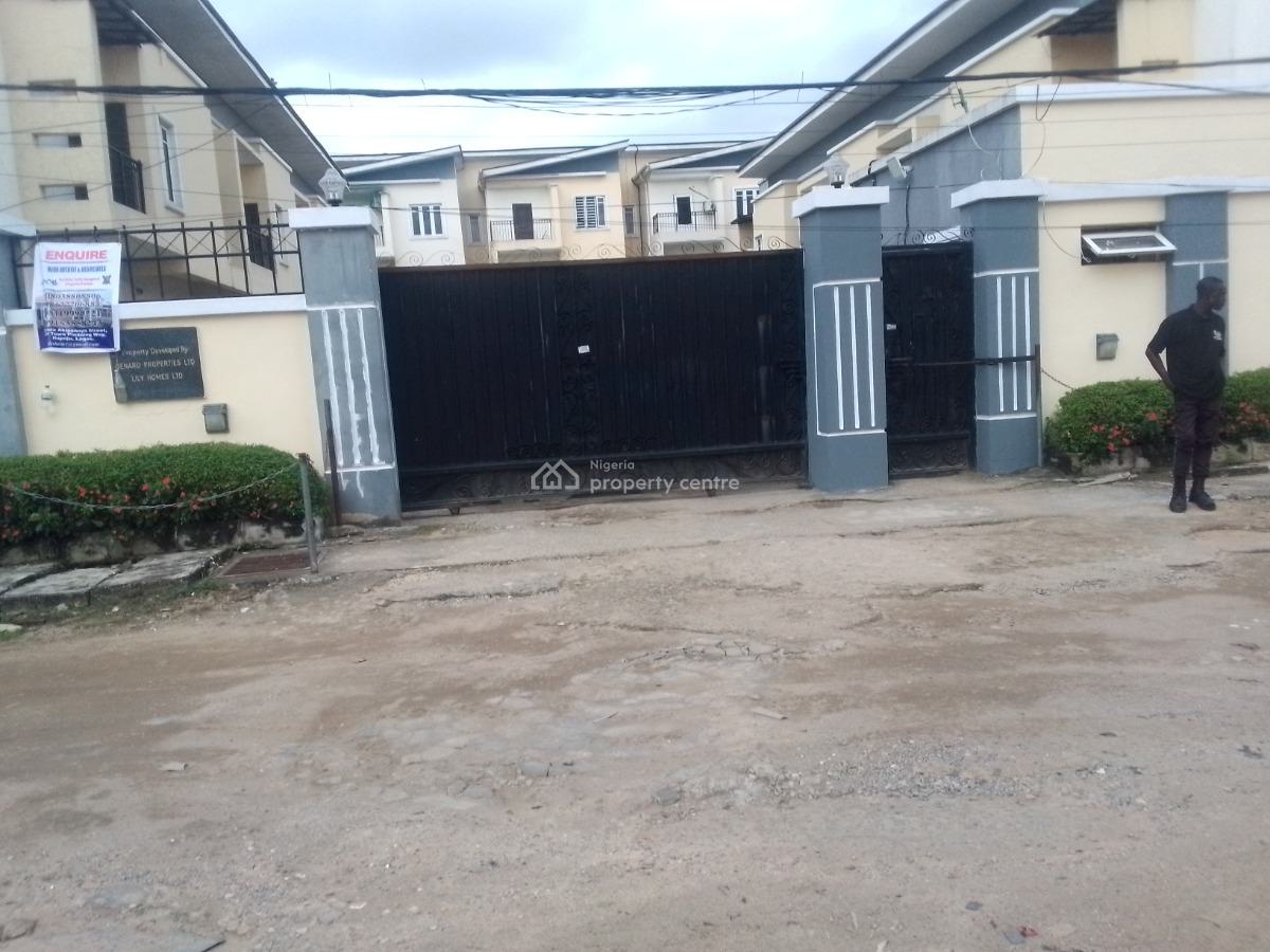 Relatively New and Very Spacious 4bedroom Duplex at Ilu0eju, Ilupeju Lagosi, Ilupeju, Lagos, Terraced Duplex for Sale