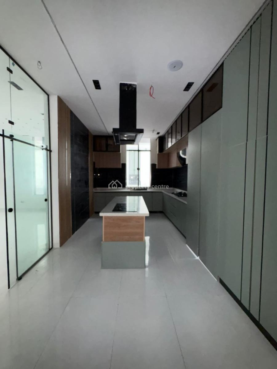 6-bedroom Detached Home, Lekki, Lagos, House for Sale