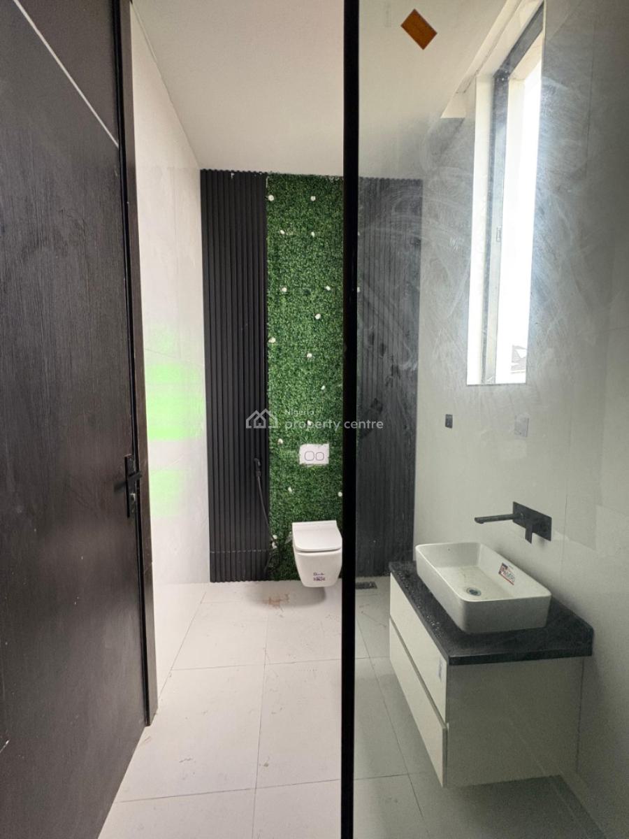 6-bedroom Detached Home, Lekki, Lagos, House for Sale
