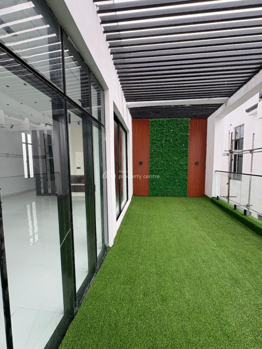 6-bedroom Detached Home, Lekki, Lagos, House for Sale