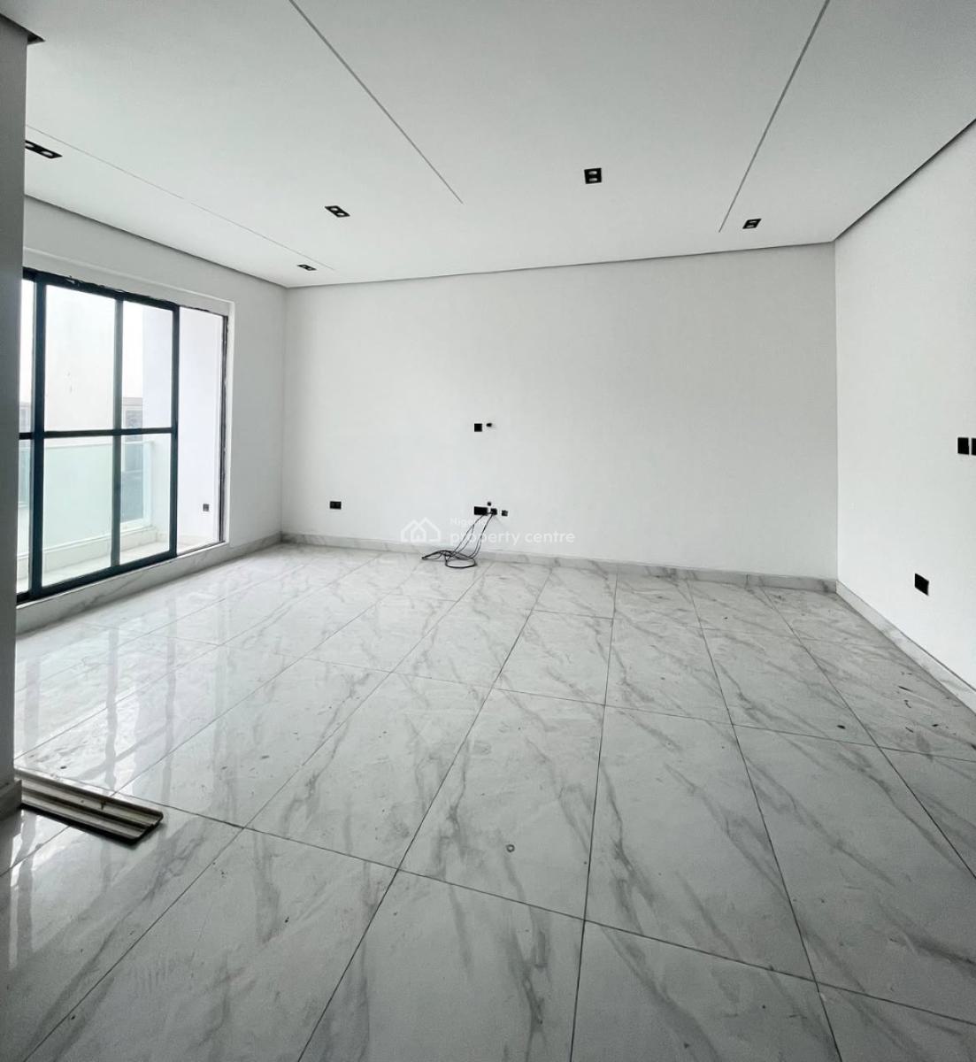 2 Bedroom Luxury Apartment, Ologolo, Lekki, Lagos, Flat / Apartment for Sale
