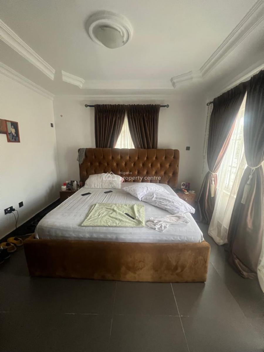 Well Renovated 4 Bedroom Detached Duplex, Ogunfayo Area, By Awoyaya Road, Eputu, Ibeju Lekki, Lagos, Detached Duplex for Sale