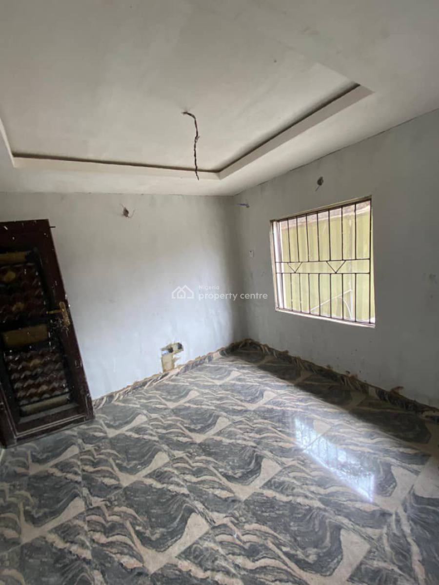 Newly Renovated Spacious Mini Flat Upstairs and Downstairs, Alapere, Ketu, Lagos, Mini Flat (room and Parlour) for Rent