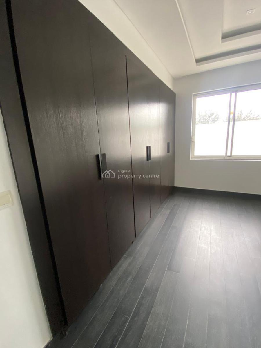Spacious 3 Bedroom Flat, Banana Island, Ikoyi, Lagos, Flat / Apartment for Rent