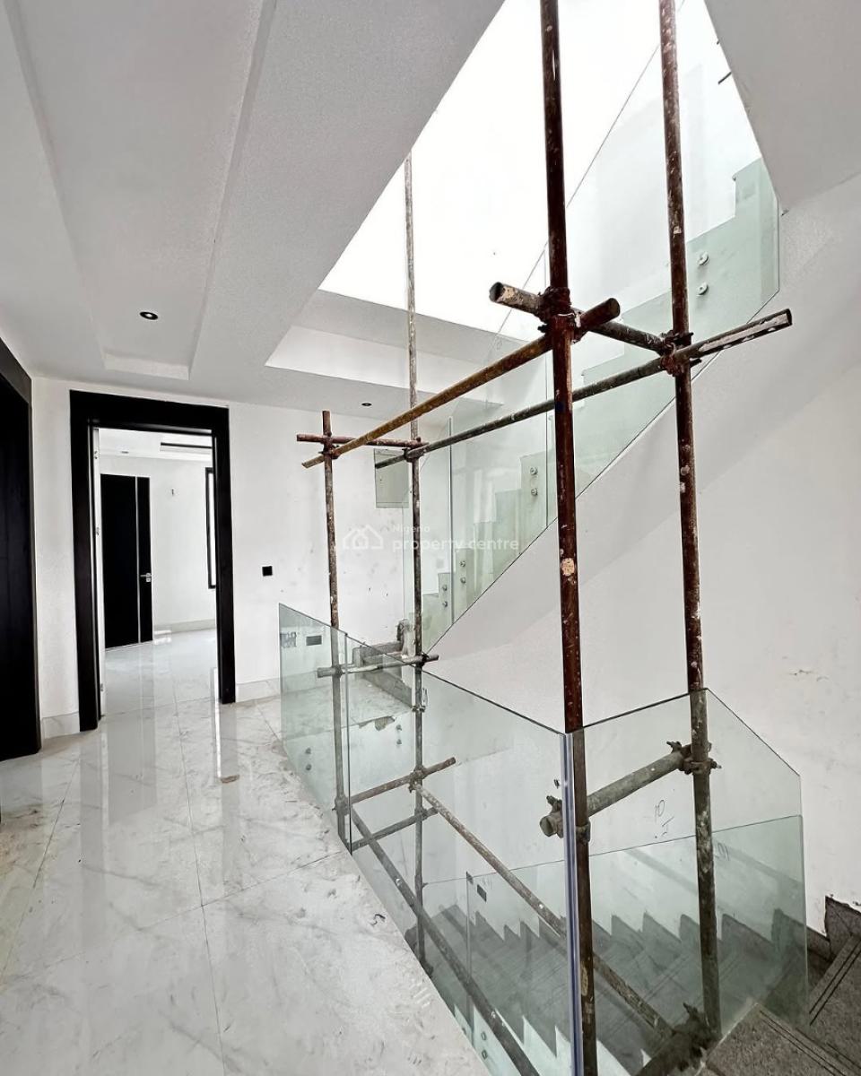 Spacious and 4-bedroom Terrace with Boys Quarters (bq), Swimming Pool, Old Ikoyi, Ikoyi, Lagos, Terraced Duplex for Rent