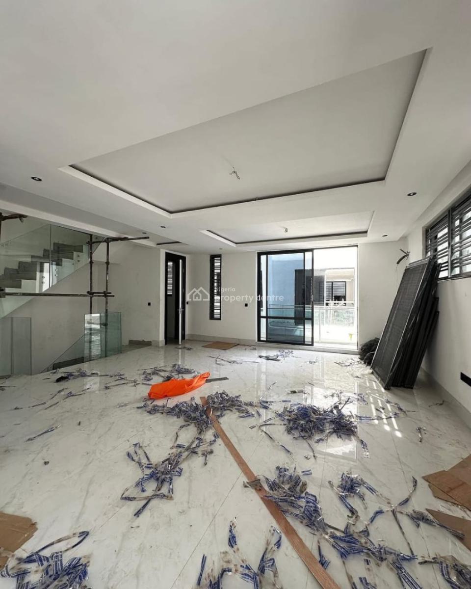Spacious and 4-bedroom Terrace with Boys Quarters (bq), Swimming Pool, Old Ikoyi, Ikoyi, Lagos, Terraced Duplex for Rent