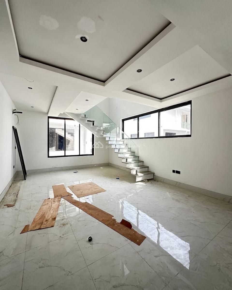Spacious and 4-bedroom Terrace with Boys Quarters (bq), Swimming Pool, Old Ikoyi, Ikoyi, Lagos, Terraced Duplex for Rent