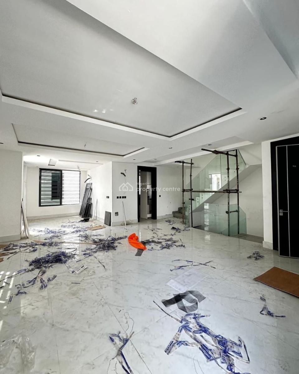Spacious and 4-bedroom Terrace with Boys Quarters (bq), Swimming Pool, Old Ikoyi, Ikoyi, Lagos, Terraced Duplex for Rent