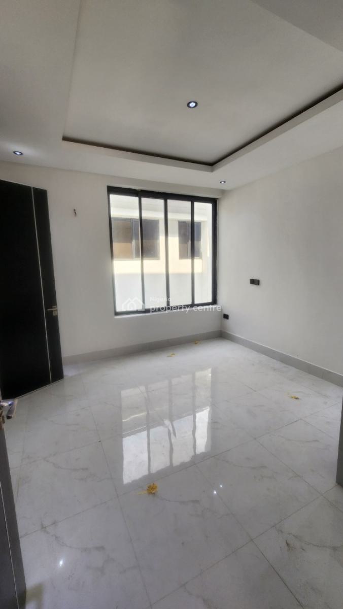 Spacious and 4-bedroom Terrace with Boys Quarters (bq), Swimming Pool, Old Ikoyi, Ikoyi, Lagos, Terraced Duplex for Rent