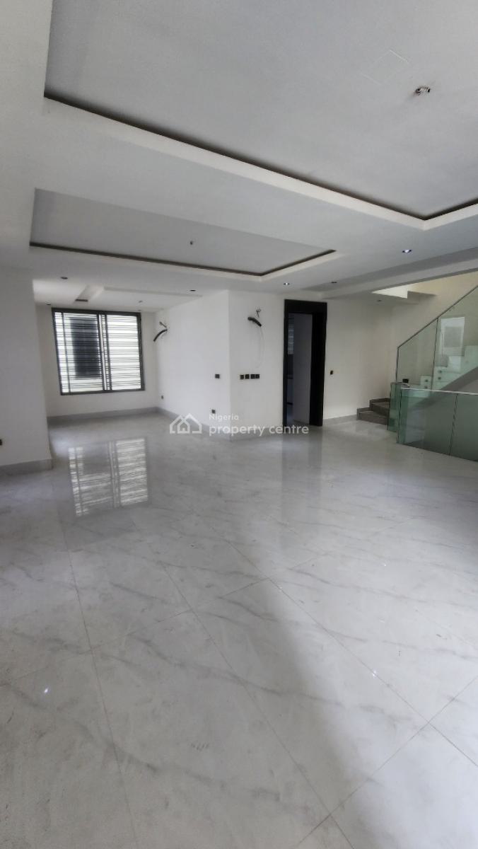Spacious and 4-bedroom Terrace with Boys Quarters (bq), Swimming Pool, Old Ikoyi, Ikoyi, Lagos, Terraced Duplex for Rent