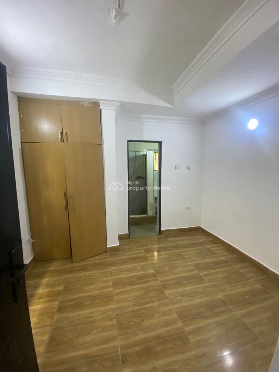 Newly Refurbished and Renovated Room and Parlour, Lekki Right By Pinnacle Filling Station, Lekki, Lagos, Mini Flat (room and Parlour) for Rent