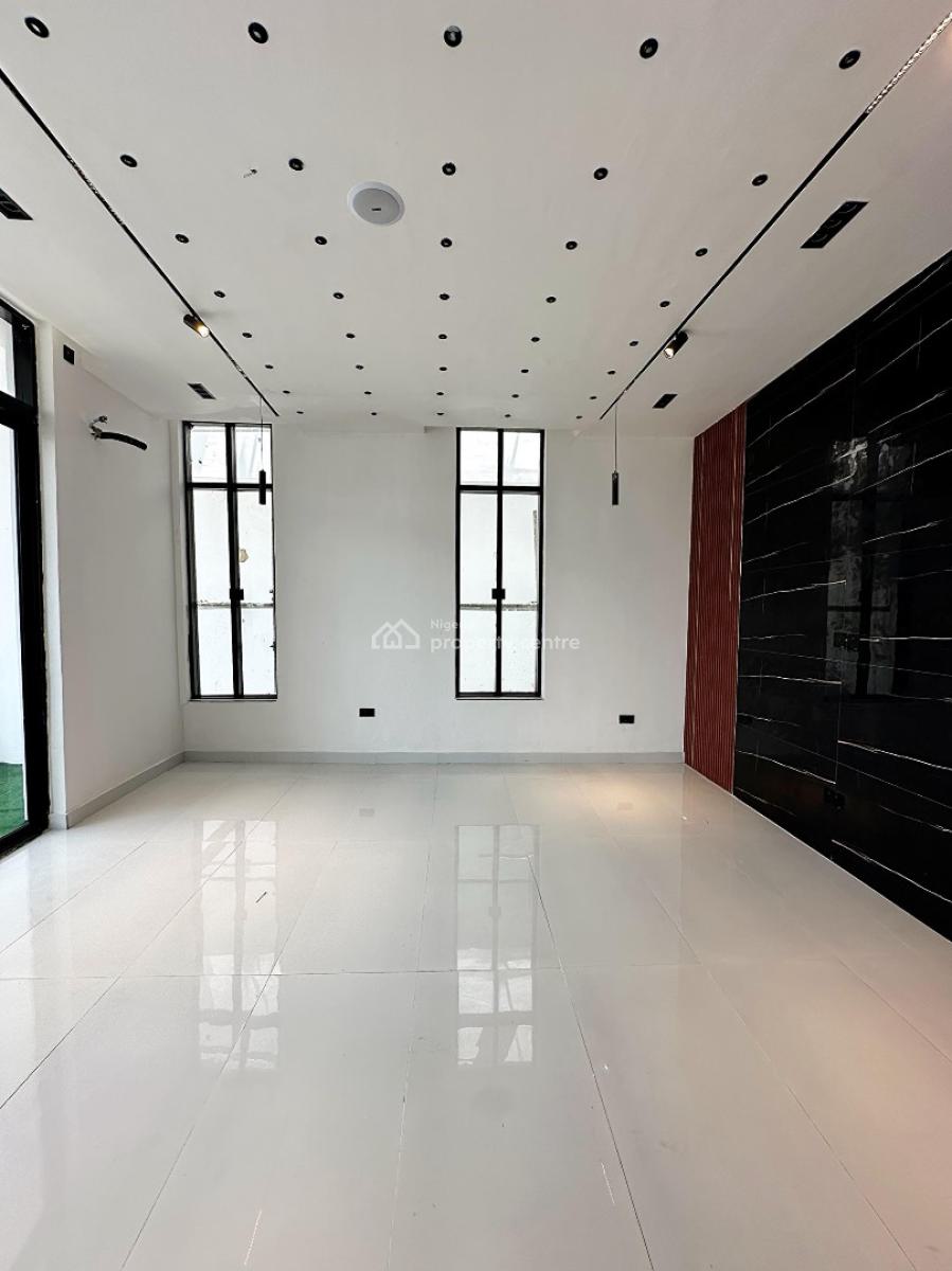 6 Bedroom Fully Detached with Bq, Lekki, Lagos, Detached Duplex for Sale