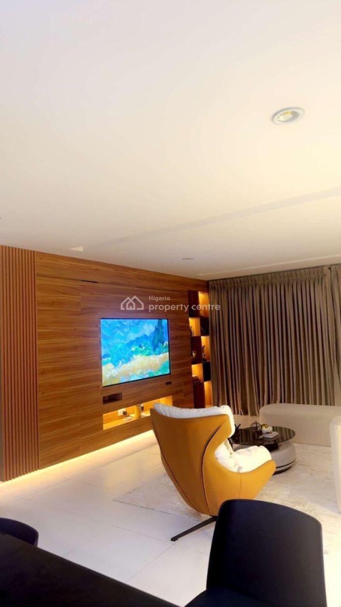 Luxurious Exclusive 2 Bedroom Apartment with Pool, Lekki Phase 1, Lekki, Lagos, Flat / Apartment Short Let