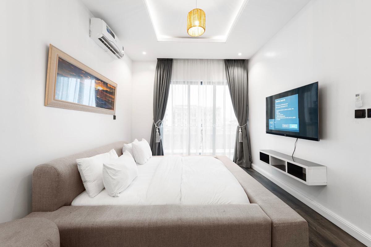 2 Bedroom Smart Maisonette Apartment with Bathtub and Pool, Freedom Way, Lekki Phase 1, Lekki, Lagos, Flat / Apartment Short Let