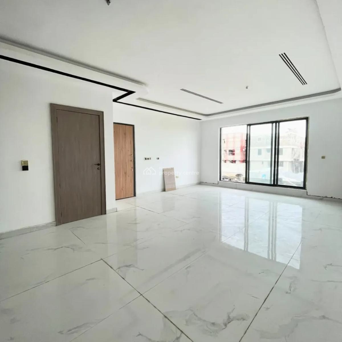 2 Bedroom Apartment, Lekki Phase 1, Lekki, Lagos, Flat / Apartment for Sale