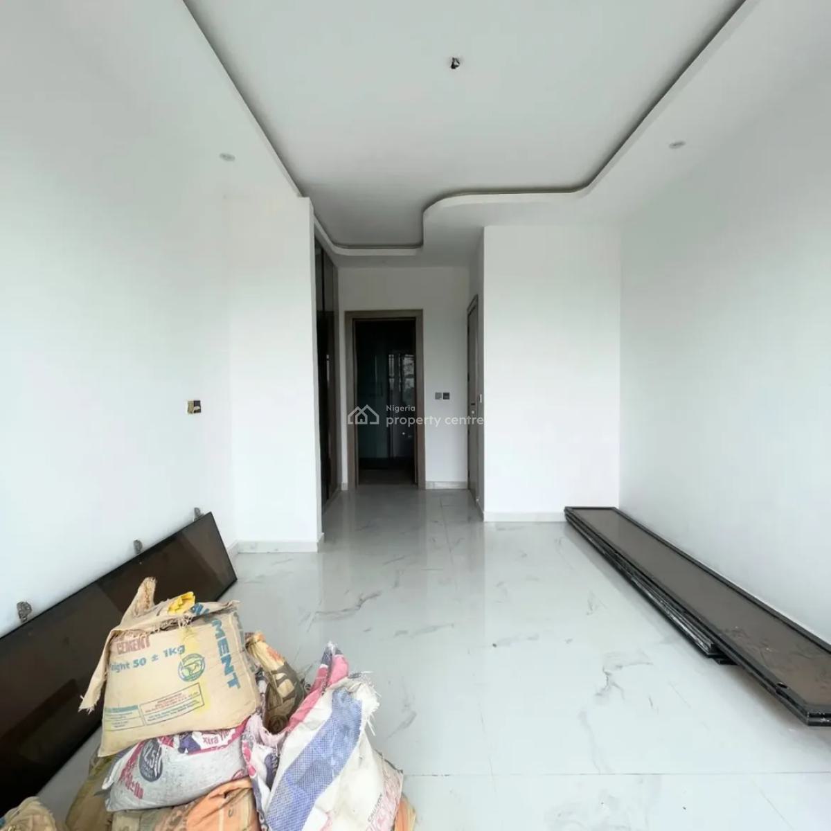 2 Bedroom Apartment, Lekki Phase 1, Lekki, Lagos, Flat / Apartment for Sale