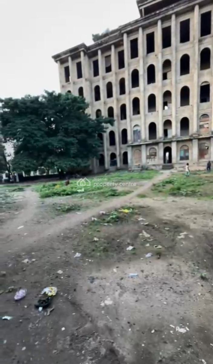 100 Rooms Uncompleted Hotel Structure, Maitama Main, Maitama District, Abuja, Hotel / Guest House for Sale